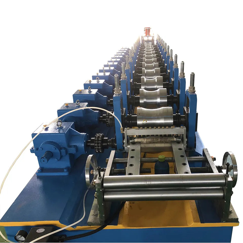 8-12m / min مصراع الباب لفة تشكيل آلة 22Kw التلقائي مصراع المتداول آلة