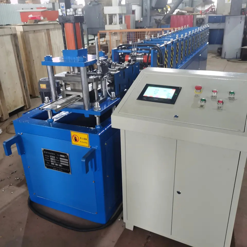 4kw 85mm تغذية مصراع الباب لفة تشكيل آلة الرول مصراع الباب آلة