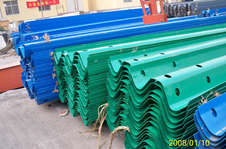 Gcr15 عجلات الطرق السريعة حواجز الحواجز حلقة تشكيل آلة 350Mpa قوة العائد 380V 50Hz إمدادات الطاقة