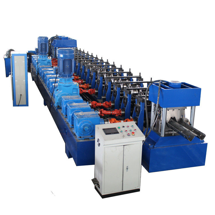 Gcr15 عجلات الطرق السريعة حواجز الحواجز حلقة تشكيل آلة 350Mpa قوة العائد 380V 50Hz إمدادات الطاقة