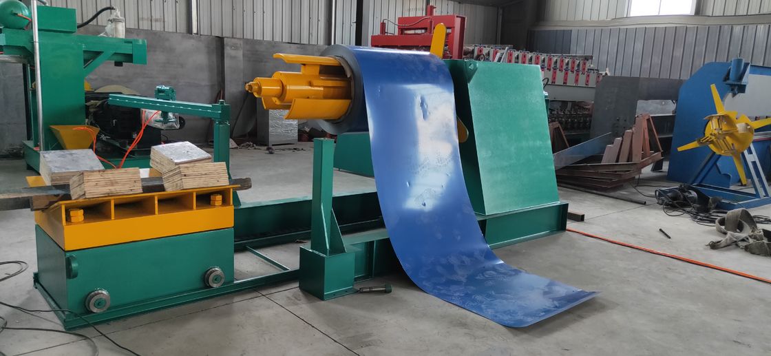 380v 50hz عالية السرعة الفولاذ لفائف قطعة قطعة الإنتاج خط آلة مع الهيدروليكية Uncoiler و Recoiler