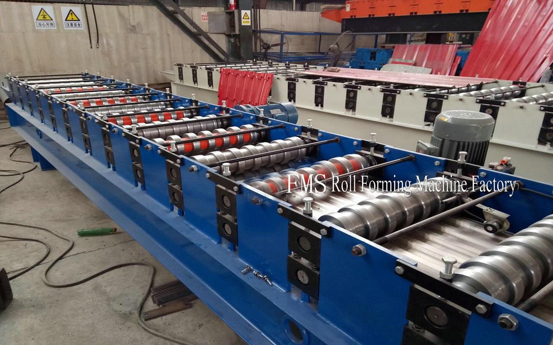 Plc Control Cold Roll Forming Equipment للوحة لوحة نقل جسم الحاوية