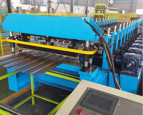 الآلة الكفؤة 15-20m / min Drywall Stud Roll Forming مع نقل السلسلة