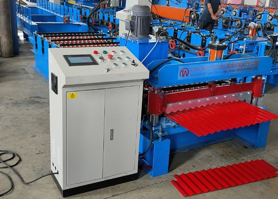 المموج 840mm شاشة تعمل باللمس آلة تشكيل لفة بلاط السقف